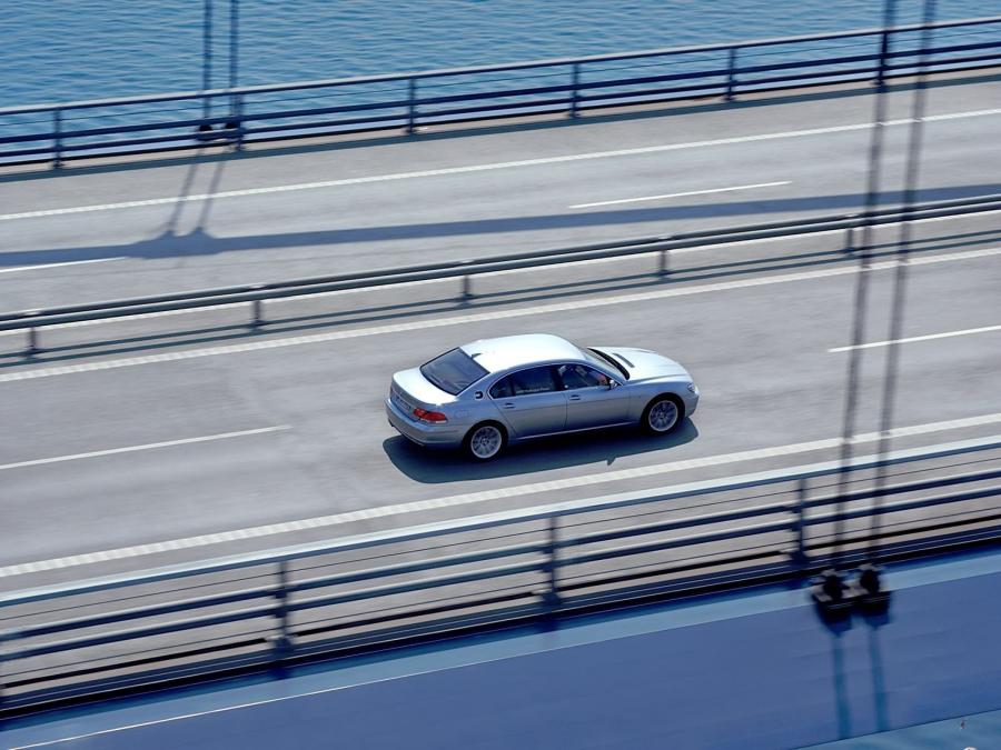  BMW Hydrogen 7 2006 года  (фото 66 из 73)